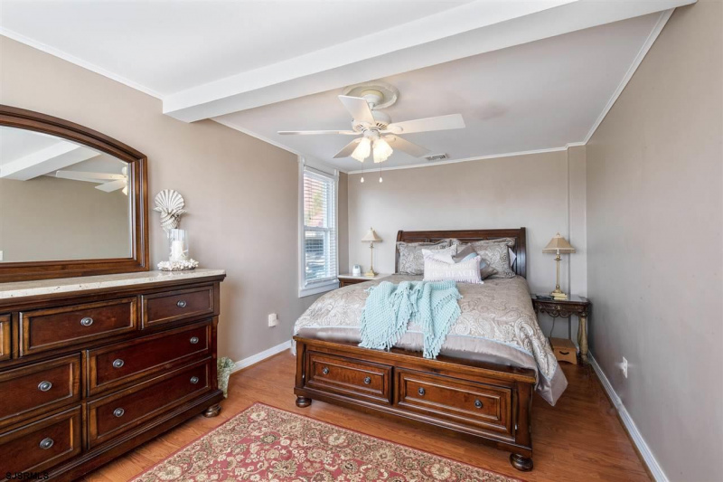 108 Atlantic Blvd, Ocean City, New Jersey 08226, 4 Bedrooms Bedrooms, 11 Rooms Rooms,2 BathroomsBathrooms,Residential,For Sale,Atlantic Blvd,541888