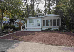 33 Lake Dr, Marmora, New Jersey 08223, 1 Bedroom Bedrooms, 4 Rooms Rooms,1 BathroomBathrooms,Residential,For Sale,Lake Dr,542220