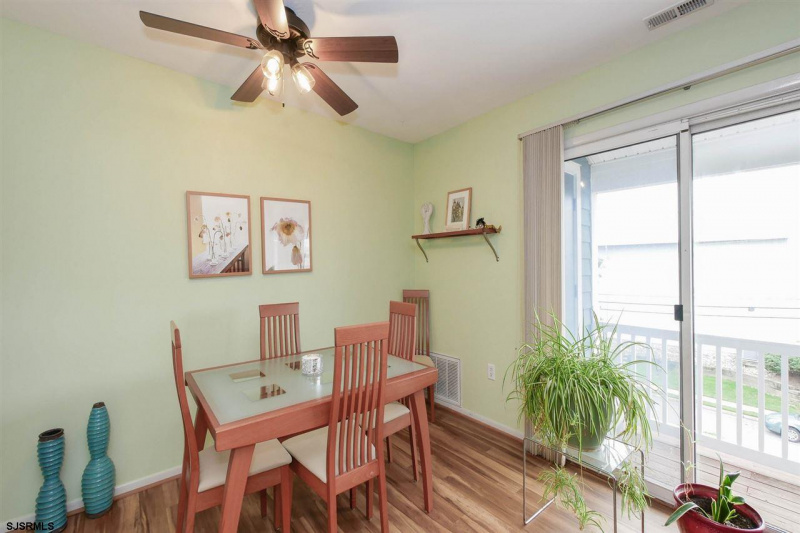 414 Harbour Cove, Somers Point, New Jersey 08244, 1 Bedroom Bedrooms, 4 Rooms Rooms,1 BathroomBathrooms,Condominium,For Sale,Harbour Cove,542302