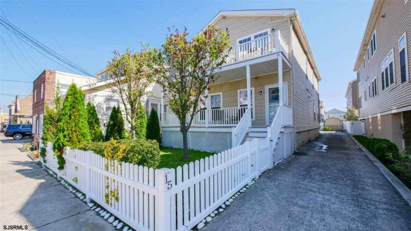 15 Washington, Margate, New Jersey 08402, 2 Bedrooms Bedrooms, 5 Rooms Rooms,2 BathroomsBathrooms,Condominium,For Sale,Washington,542314