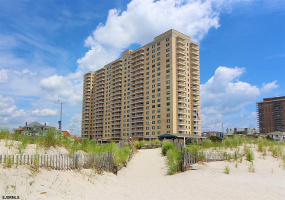 5000 Boardwalk, Ventnor, New Jersey 08406-2919, 3 Bedrooms Bedrooms, 7 Rooms Rooms,2 BathroomsBathrooms,Condominium,For Sale,Boardwalk,542354