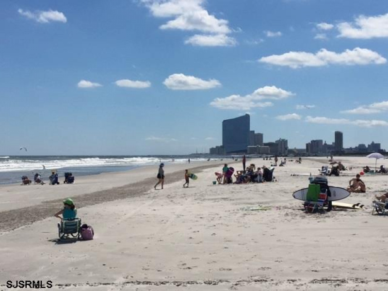 335 43rd St S, Brigantine, New Jersey 08203, 1 Bedroom Bedrooms, 3 Rooms Rooms,1 BathroomBathrooms,Condominium,For Sale,43rd St S,542484