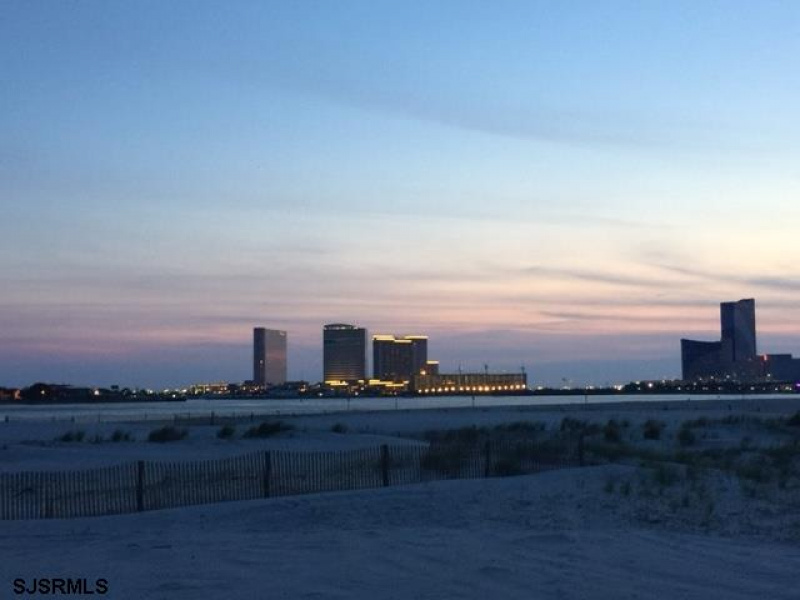 335 43rd St S, Brigantine, New Jersey 08203, 1 Bedroom Bedrooms, 3 Rooms Rooms,1 BathroomBathrooms,Condominium,For Sale,43rd St S,542484