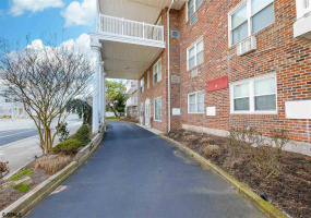 9300 atlantic, Margate, New Jersey 08402, 1 Bedroom Bedrooms, 3 Rooms Rooms,1 BathroomBathrooms,Condominium,For Sale,atlantic,542457