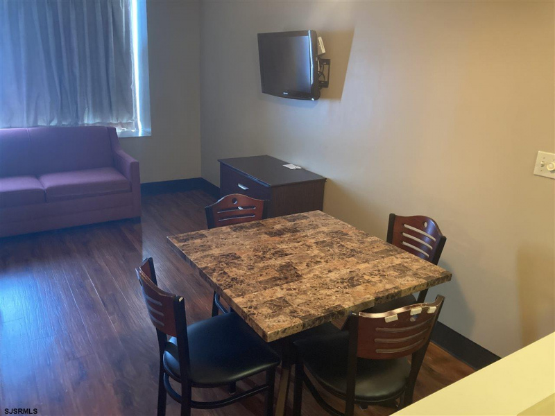 1515 Boardwalk, Atlantic City, New Jersey 08401, 2 Rooms Rooms,1 BathroomBathrooms,Condominium,For Sale,Boardwalk,542513