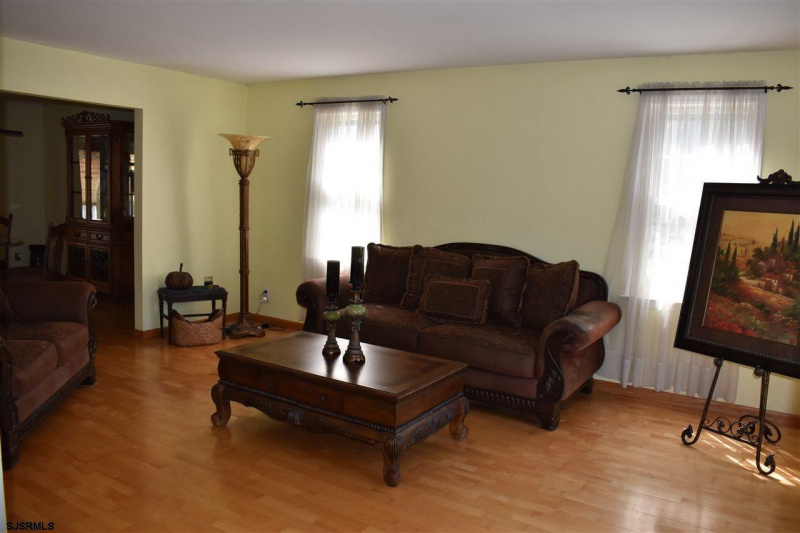 802 Simsbury, Galloway Township, New Jersey 08205, 3 Bedrooms Bedrooms, 9 Rooms Rooms,2 BathroomsBathrooms,Residential,For Sale,Simsbury,542580