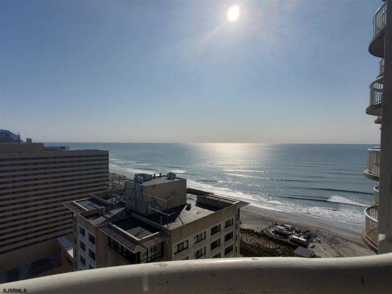 3101 Boardwalk, Atlantic City, New Jersey 08401, 1 Bedroom Bedrooms, 5 Rooms Rooms,1 BathroomBathrooms,Condominium,For Sale,Boardwalk,542561