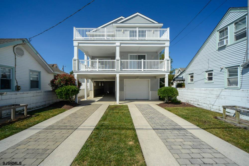 119 Ocean, Ocean City, New Jersey 08226, 4 Bedrooms Bedrooms, 9 Rooms Rooms,3 BathroomsBathrooms,Condominium,For Sale,Ocean,542592