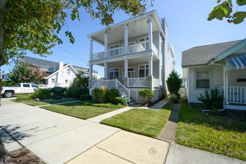 119 Ocean, Ocean City, New Jersey 08226, 4 Bedrooms Bedrooms, 9 Rooms Rooms,3 BathroomsBathrooms,Condominium,For Sale,Ocean,542592