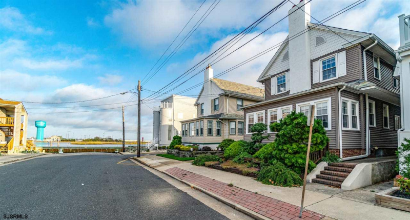 11 Surrey, Ventnor, New Jersey 08406, 3 Bedrooms Bedrooms, 9 Rooms Rooms,2 BathroomsBathrooms,Residential,For Sale,Surrey,542643