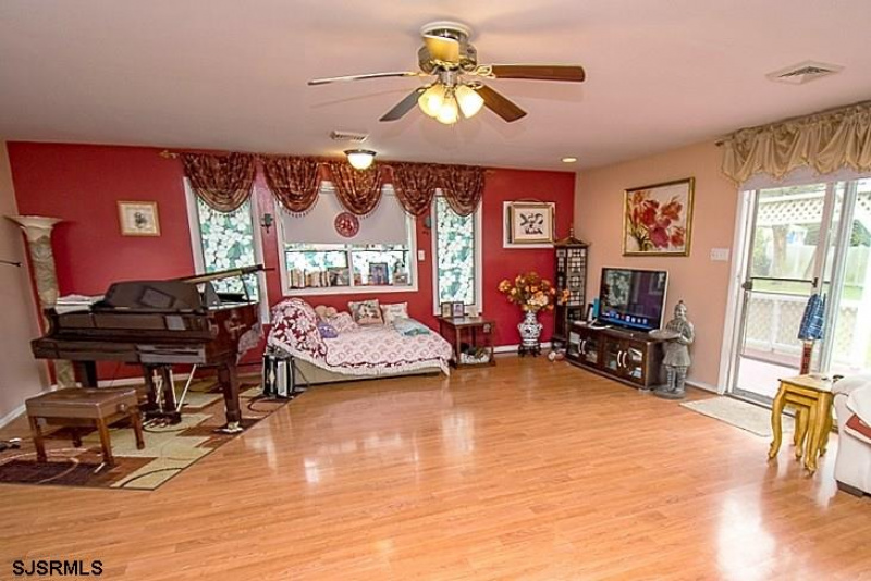 606 Burton, Northfield, New Jersey 08225, 4 Bedrooms Bedrooms, 9 Rooms Rooms,3 BathroomsBathrooms,Residential,For Sale,Burton,542668