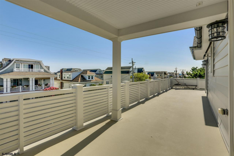 4 31st, Longport, New Jersey 08403-241, 4 Bedrooms Bedrooms, 9 Rooms Rooms,3 BathroomsBathrooms,Residential,For Sale,31st,542702