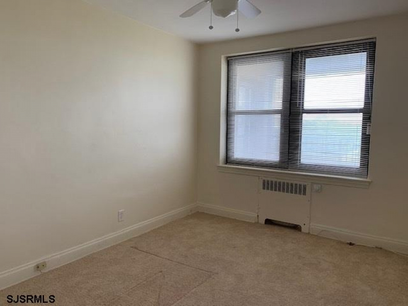 101 Raleigh 329, Atlantic City, New Jersey 08401, 2 Bedrooms Bedrooms, 5 Rooms Rooms,1 BathroomBathrooms,Condominium,For Sale,Raleigh 329,517350