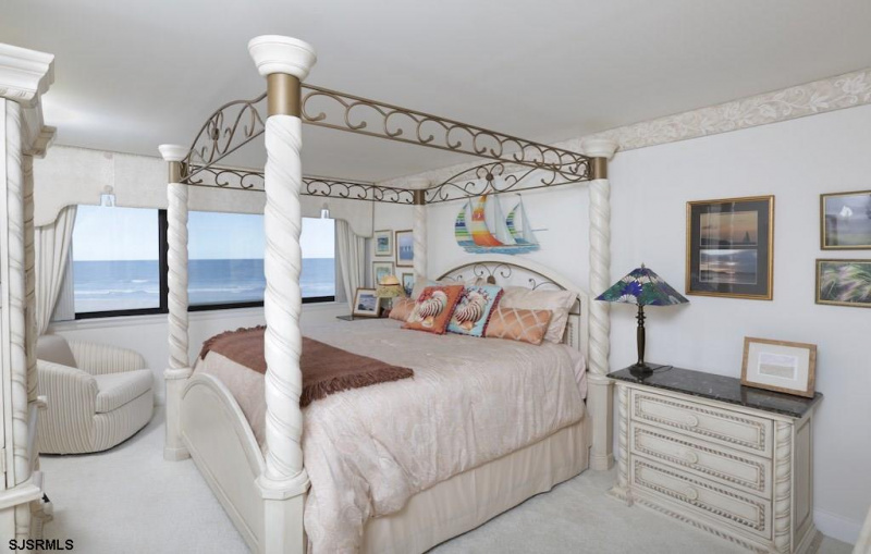 111 16th, Longport, New Jersey 08403, 1 Bedroom Bedrooms, 3 Rooms Rooms,1 BathroomBathrooms,Condominium,For Sale,16th,542678