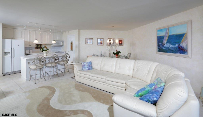 111 16th, Longport, New Jersey 08403, 1 Bedroom Bedrooms, 3 Rooms Rooms,1 BathroomBathrooms,Condominium,For Sale,16th,542678