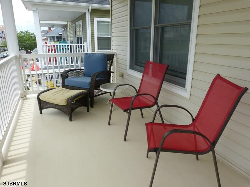 809 3rd, Ocean City, New Jersey 08226, 4 Bedrooms Bedrooms, 10 Rooms Rooms,3 BathroomsBathrooms,Condominium,For Sale,3rd,542681