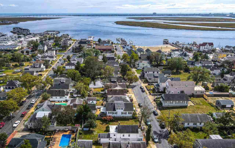 21 Higbee, Somers Point, New Jersey 08244, 3 Bedrooms Bedrooms, 9 Rooms Rooms,2 BathroomsBathrooms,Residential,For Sale,Higbee,542763