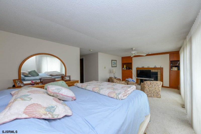 646 Pleasure Ave, Ocean City, New Jersey 08226, 3 Bedrooms Bedrooms, 7 Rooms Rooms,3 BathroomsBathrooms,Condominium,For Sale,Pleasure Ave,542757