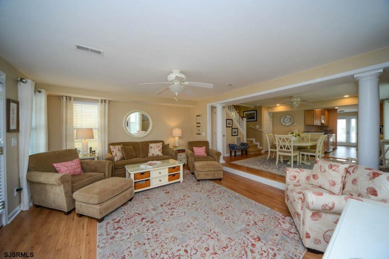 1212 Pleasure Ave, Ocean City, New Jersey 08226, 5 Bedrooms Bedrooms, 10 Rooms Rooms,2 BathroomsBathrooms,Residential,For Sale,Pleasure Ave,541467