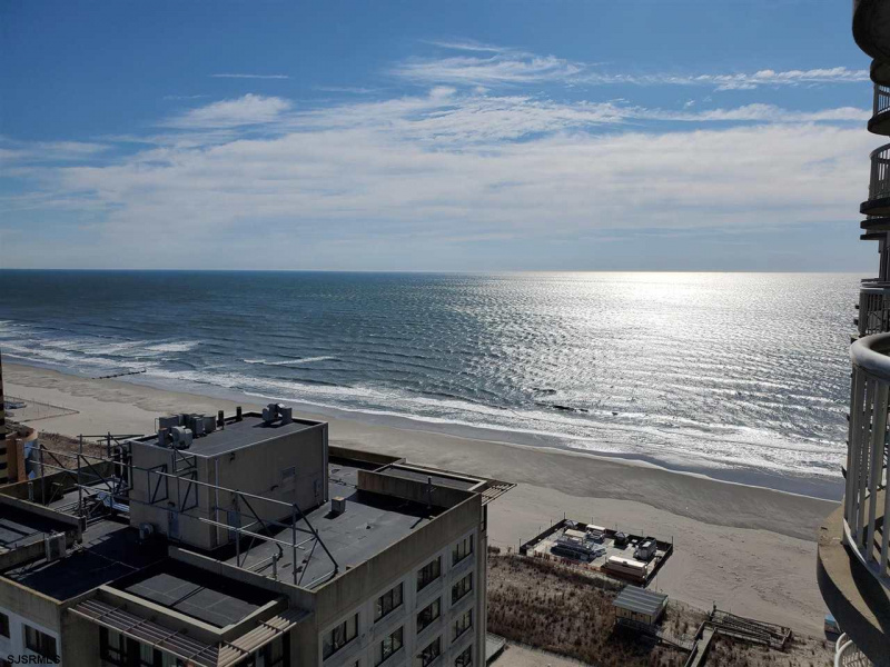 3101 Boardwalk, Atlantic City, New Jersey 08401, 1 Bedroom Bedrooms, 5 Rooms Rooms,1 BathroomBathrooms,Condominium,For Sale,Boardwalk,533909