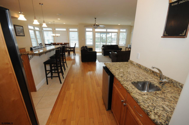 305 Beach, Brigantine, New Jersey 08203, 5 Bedrooms Bedrooms, 11 Rooms Rooms,3 BathroomsBathrooms,Residential,For Sale,Beach,542825