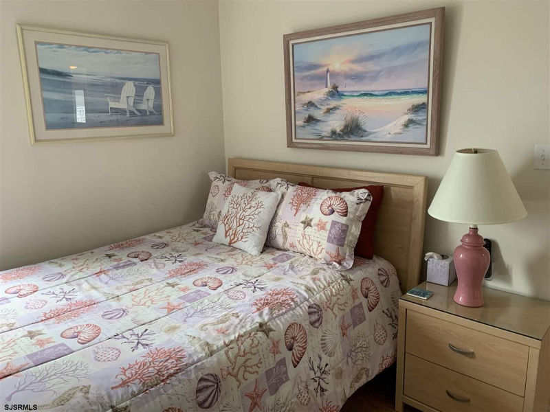 1670 Boardwalk, Ocean City, New Jersey 08226-3035, 2 Bedrooms Bedrooms, 5 Rooms Rooms,1 BathroomBathrooms,Condominium,For Sale,Boardwalk,542812