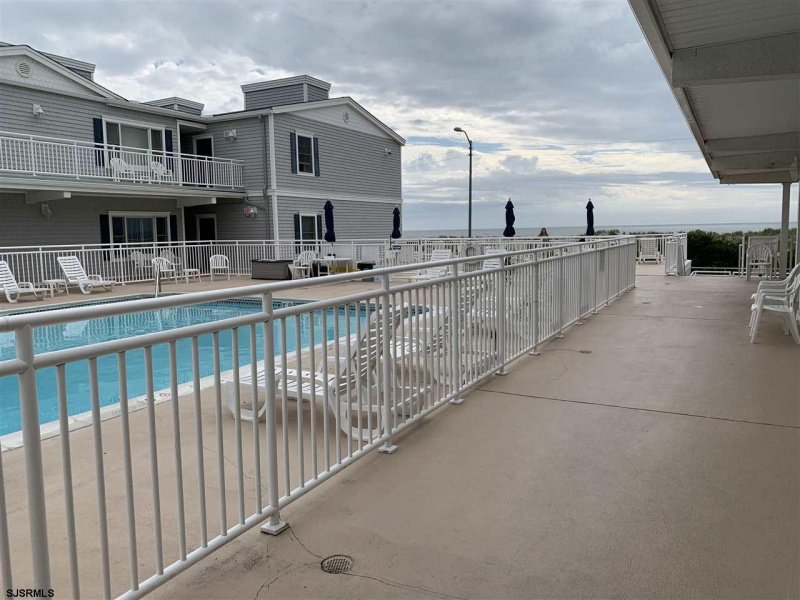 1670 Boardwalk, Ocean City, New Jersey 08226-3035, 2 Bedrooms Bedrooms, 5 Rooms Rooms,1 BathroomBathrooms,Condominium,For Sale,Boardwalk,542812