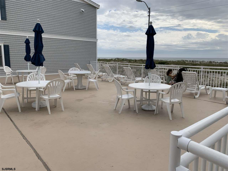 1670 Boardwalk, Ocean City, New Jersey 08226-3035, 2 Bedrooms Bedrooms, 5 Rooms Rooms,1 BathroomBathrooms,Condominium,For Sale,Boardwalk,542812