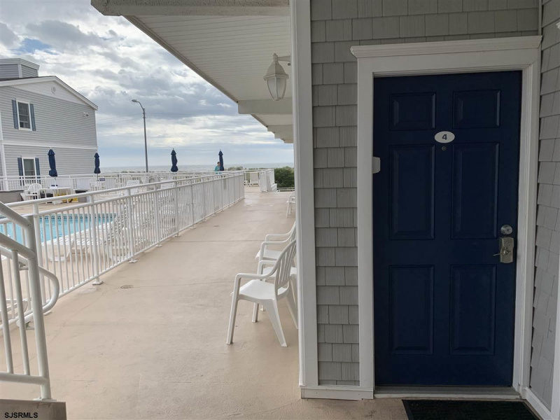 1670 Boardwalk, Ocean City, New Jersey 08226-3035, 2 Bedrooms Bedrooms, 5 Rooms Rooms,1 BathroomBathrooms,Condominium,For Sale,Boardwalk,542812