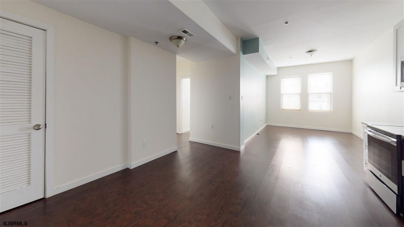 1 Boston, New Jersey 08401, 2 Bedrooms Bedrooms, 4 Rooms Rooms,1 BathroomBathrooms,Rental non-commercial,For Sale,Boston,536057