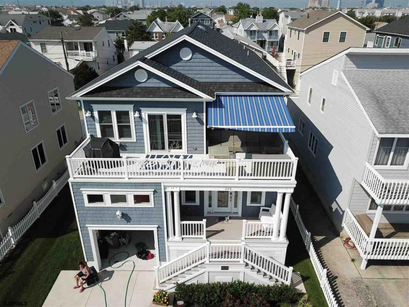 226 35th, Brigantine, New Jersey 08203, 4 Bedrooms Bedrooms, 9 Rooms Rooms,2 BathroomsBathrooms,Residential,For Sale,35th,542897