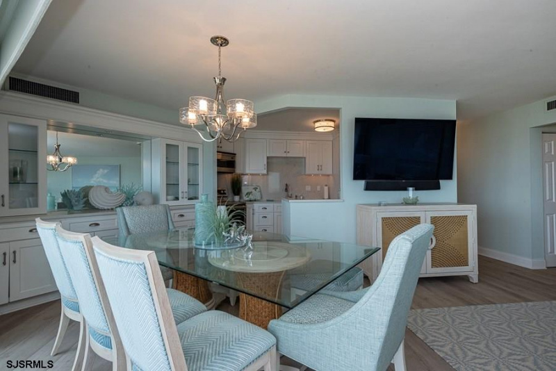 921 Park, Ocean City, New Jersey 08226, 2 Bedrooms Bedrooms, 7 Rooms Rooms,2 BathroomsBathrooms,Condominium,For Sale,Park,542919