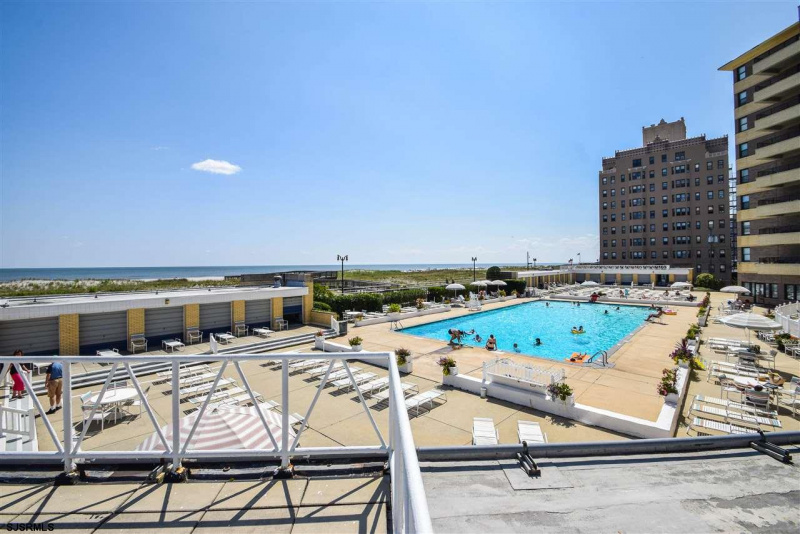 101 Raleigh, Atlantic City, New Jersey 08401, 2 Bedrooms Bedrooms, 5 Rooms Rooms,1 BathroomBathrooms,Condominium,For Sale,Raleigh,543005