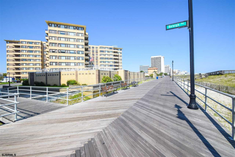 101 Raleigh, Atlantic City, New Jersey 08401, 2 Bedrooms Bedrooms, 5 Rooms Rooms,1 BathroomBathrooms,Condominium,For Sale,Raleigh,543005