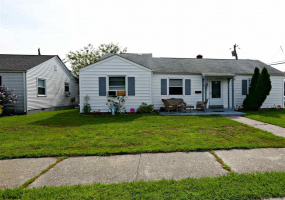 230 Rosborough, Ventnor, New Jersey 08406, 4 Bedrooms Bedrooms, 6 Rooms Rooms,2 BathroomsBathrooms,Residential,For Sale,Rosborough,526240