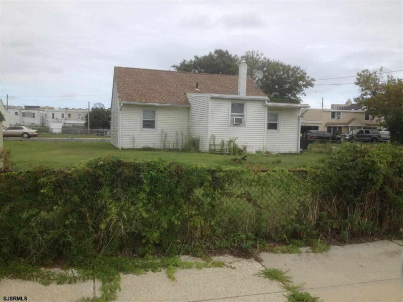 422 Elberon, Atlantic City, New Jersey 08401, 3 Bedrooms Bedrooms, 6 Rooms Rooms,1 BathroomBathrooms,Residential,For Sale,Elberon,535459