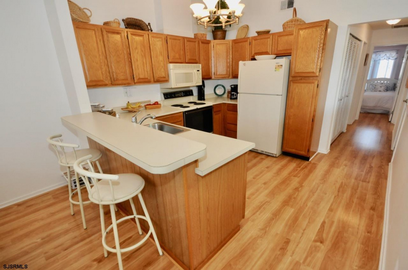 22 Coquille, Brigantine, New Jersey 08203, 2 Bedrooms Bedrooms, 5 Rooms Rooms,2 BathroomsBathrooms,Condominium,For Sale,Coquille,543158