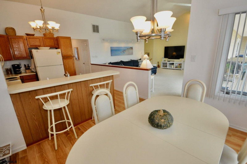 22 Coquille, Brigantine, New Jersey 08203, 2 Bedrooms Bedrooms, 5 Rooms Rooms,2 BathroomsBathrooms,Condominium,For Sale,Coquille,543158