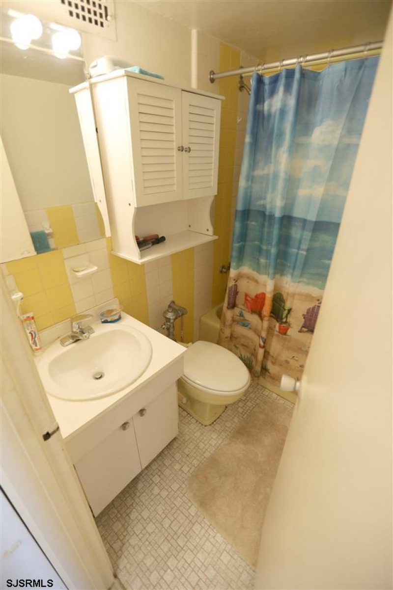 108 Montpelier, Atlantic City, New Jersey 08401, 2 Rooms Rooms,1 BathroomBathrooms,Condominium,For Sale,Montpelier,543189