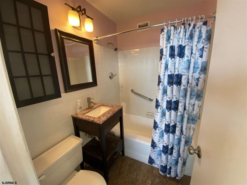 101 Raleigh, Atlantic City, New Jersey 08401, 1 Bedroom Bedrooms, 4 Rooms Rooms,1 BathroomBathrooms,Condominium,For Sale,Raleigh,543229