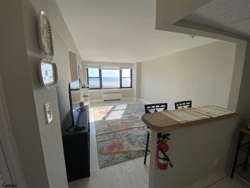 101 Raleigh, Atlantic City, New Jersey 08401, 1 Bedroom Bedrooms, 4 Rooms Rooms,1 BathroomBathrooms,Condominium,For Sale,Raleigh,543229