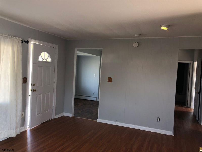 1410 Madison Av, Atlantic City, New Jersey 08401-1717, 3 Bedrooms Bedrooms, 6 Rooms Rooms,1 BathroomBathrooms,Residential,For Sale,Madison Av,543231