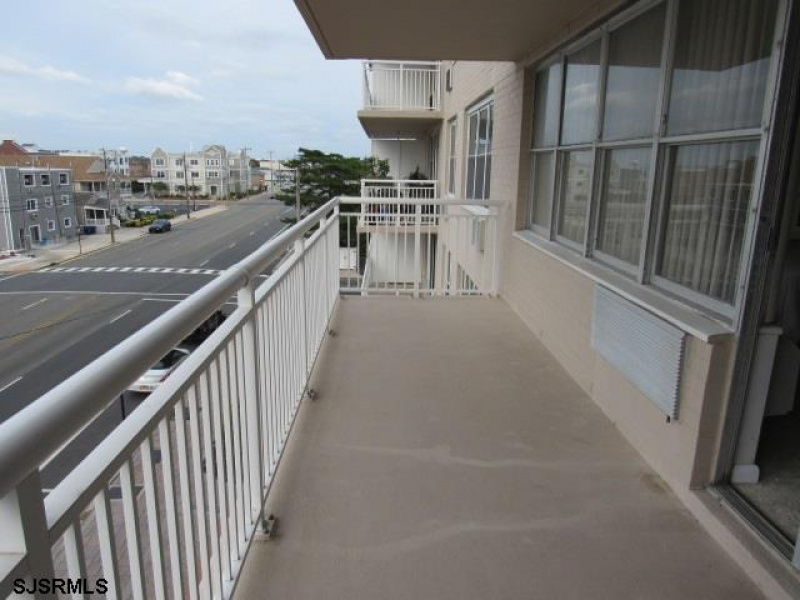 9400 Atlantic, Margate, New Jersey 08402, 2 Rooms Rooms,1 BathroomBathrooms,Condominium,For Sale,Atlantic,543268