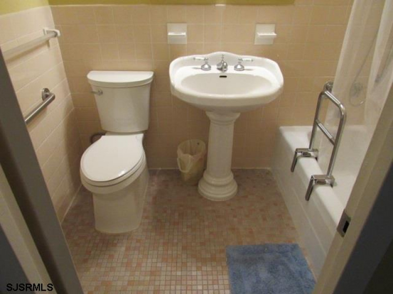 9400 Atlantic, Margate, New Jersey 08402, 2 Rooms Rooms,1 BathroomBathrooms,Condominium,For Sale,Atlantic,543268