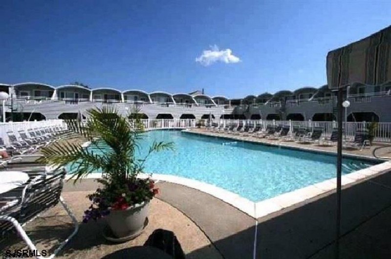 9510 Amherst, Margate, New Jersey 08402, 1 Bedroom Bedrooms, 4 Rooms Rooms,1 BathroomBathrooms,Condominium,For Sale,Amherst,543309