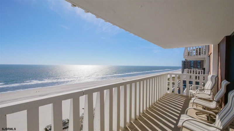 100 Berkley, Atlantic City, New Jersey 08401, 2 Bedrooms Bedrooms, 6 Rooms Rooms,2 BathroomsBathrooms,Condominium,For Sale,Berkley,543374