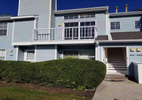 321 Heathercroft, New Jersey 08234, 2 Bedrooms Bedrooms, 5 Rooms Rooms,1 BathroomBathrooms,Rental non-commercial,For Sale,Heathercroft,543420