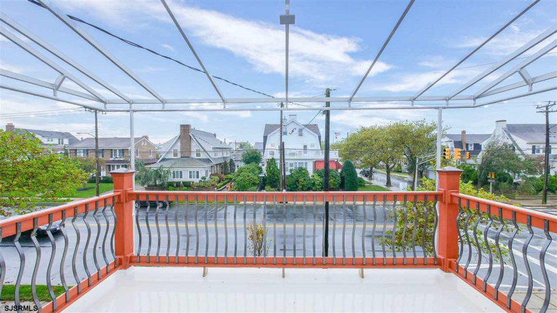 6115 VENTNOR, Ventnor, New Jersey 08406, 6 Bedrooms Bedrooms, 12 Rooms Rooms,5 BathroomsBathrooms,Residential,For Sale,VENTNOR,543438