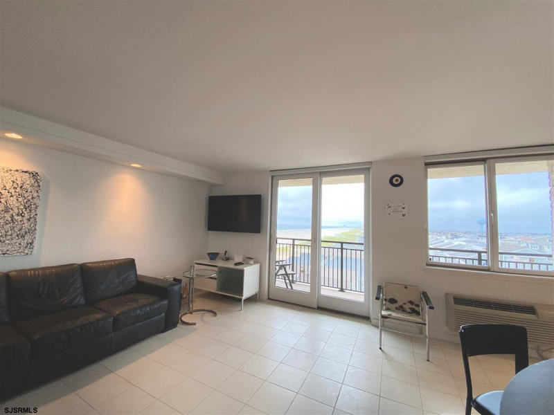 9600 Atlantic, Margate, New Jersey 08402, 1 Bedroom Bedrooms, 4 Rooms Rooms,2 BathroomsBathrooms,Condominium,For Sale,Atlantic,543430