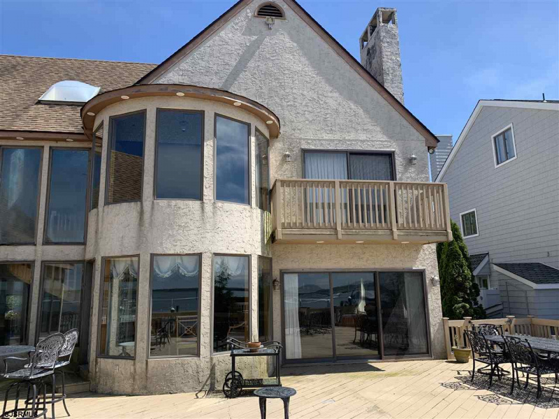 7507 Bayshore Dr, Margate, New Jersey 08402, 4 Bedrooms Bedrooms, 10 Rooms Rooms,3 BathroomsBathrooms,Residential,For Sale,Bayshore Dr,543446